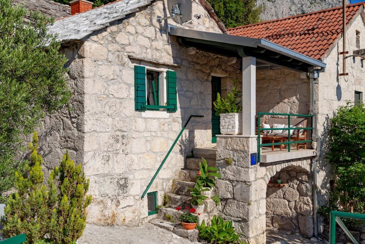 Bast Stone House Nikolina With Heated Poolヴィラ エクステリア 写真